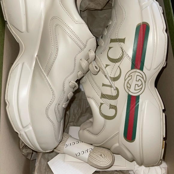 Gucci Rhyton Logo Leather Sneakers - Picture 4 of 4